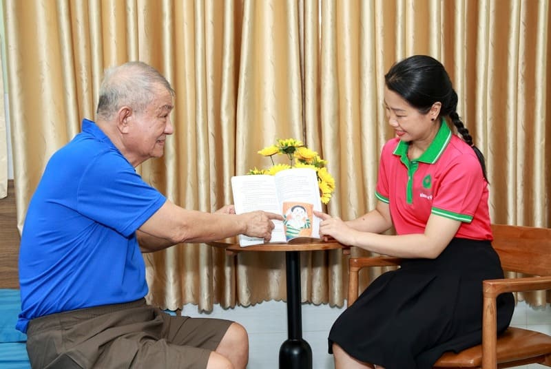 dich-vu-cham-soc-nguoi-cao-tuoi-tron-goi-binh-my-1