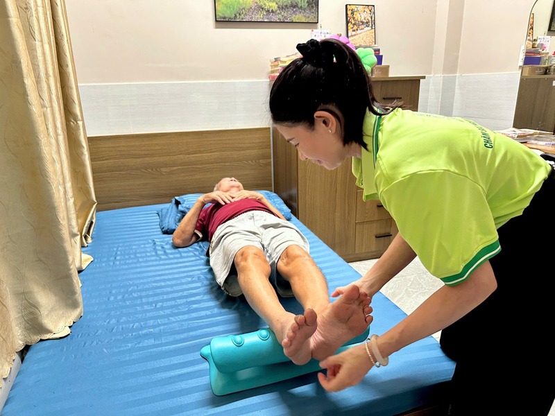 kinh-nghiem-chon-thiet-bi-y-te-cho-nguoi-cao-tuoi-4